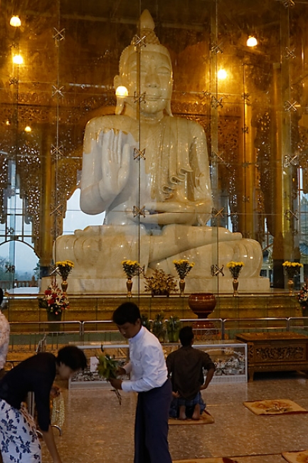 Yangon-Lawka Chantha-004